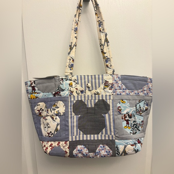 Vera Bradley Handbags - Vera Bradley Disney Tote NWT